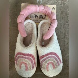 NWT "Happy Days!" Super Comfy Slipper & Headband. Women’s Size Large fits 9-10